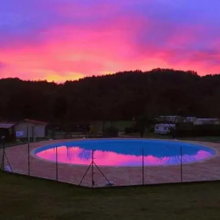 3 Etoiles - Piscine - Eehgfa Chalet *